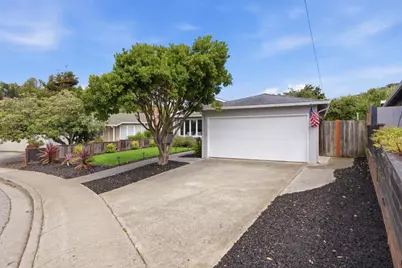 1239 Galvez Dr, Pacifica, CA 94044 - Photo 35