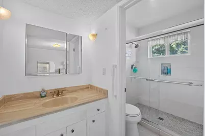 25 Brook Ct, Watsonville, CA 95076 - Photo 15