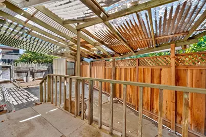 25 Brook Ct, Watsonville, CA 95076 - Photo 19