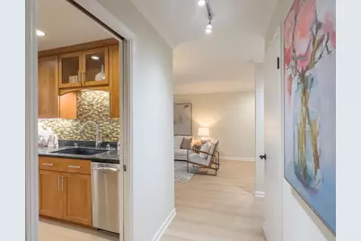 461 Burgess Dr, Menlo Park, CA 94025 - Photo 3