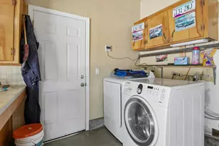 8980 Oak Rd, Salinas, CA 93907 - Photo 33
