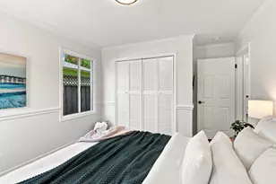 205 Miramar Dr, Santa Cruz, CA 95060 - Photo 17