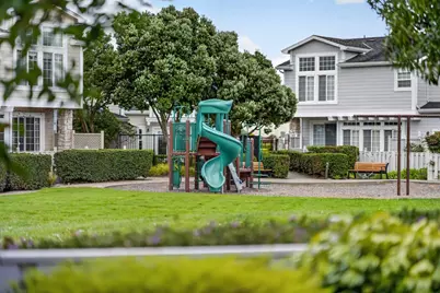 92 Outlook Cir, Pacifica, CA 94044 - Photo 41