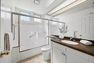 799 Lakeshore Dr., Redwood City, CA 94065 - Photo 29