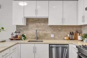 555 Innes Ave 313, San Francisco, CA 94124 - Photo 15