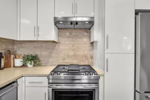 555 Innes Ave 313, San Francisco, CA 94124 - Photo 17