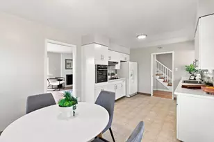 3705 Red Oak Way, Redwood City, CA 94061 - Photo 7