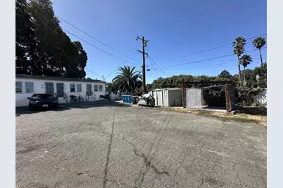 121 Lincoln Rd, Vallejo, CA 94590 - Photo 23