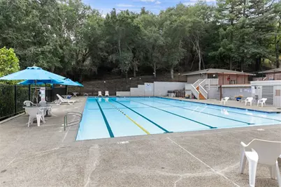 22990 Cricket Hill Rd, Cupertino, CA 95014 - Photo 31