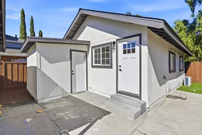 2409 Summer St, San Jose, CA 95116 - Photo 37