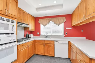 2353 Silver Creek Cir, Antioch, CA 94509 - Photo 13