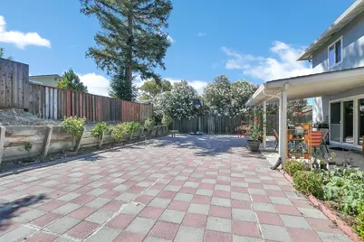 2353 Silver Creek Cir, Antioch, CA 94509 - Photo 37