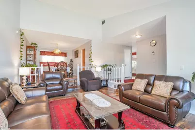 2353 Silver Creek Cir, Antioch, CA 94509 - Photo 9
