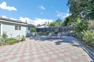 2353 Silver Creek Cir, Antioch, CA 94509 - Photo 35