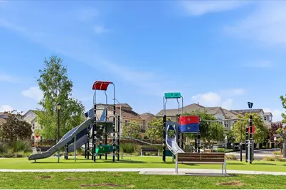 37792 Hickory St, Newark, CA 94560 - Photo 61