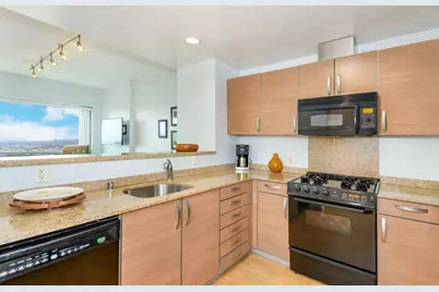 1 Mandalay Pl 805, South San Francisco, CA 94080 - Photo 7