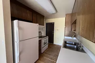 672 Alvarado Ct, Salinas, CA 93907 - Photo 7