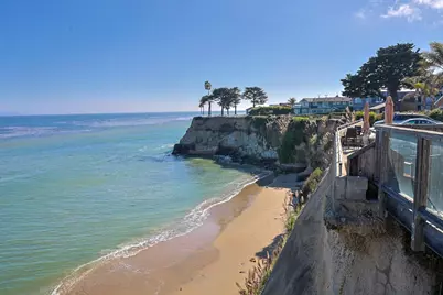 4820 Opal Cliff Dr 103, Capitola, CA 95010 - Photo 31