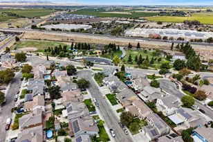 2943 Rugby Ct, Tracy, CA 95377 - Photo 37