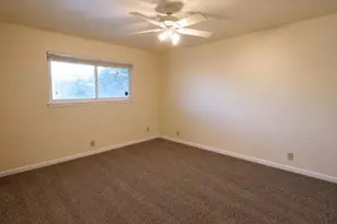 100 El Dorado Dr, Hollister, CA 95023 - Photo 21