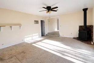 100 El Dorado Dr, Hollister, CA 95023 - Photo 13