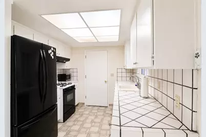 100 El Dorado Dr, Hollister, CA 95023 - Photo 9