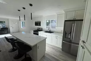 76 Sunset Ct, San Jose, CA 95116 - Photo 11