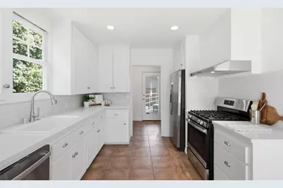 2719 Brewster Ave, Redwood City, CA 94062 - Photo 21