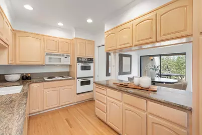170 Sand Hill Cir, Menlo Park, CA 94025 - Photo 23