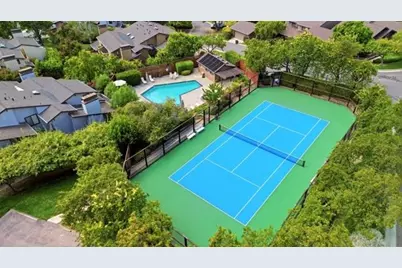11 Biltmore Ln, Menlo Park, CA 94025 - Photo 19