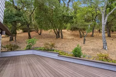 11 Biltmore Ln, Menlo Park, CA 94025 - Photo 13