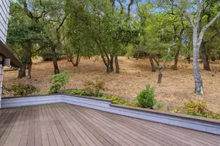 11 Biltmore Ln, Menlo Park, CA 94025 - Photo 13