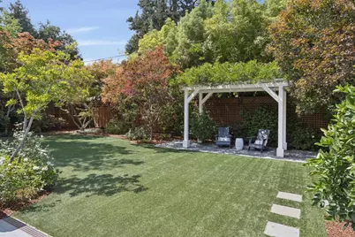 1780 Bay Laurel Dr, Menlo Park, CA 94025 - Photo 51