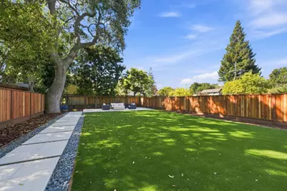 563 Encina Ave, Menlo Park, CA 94025 - Photo 35