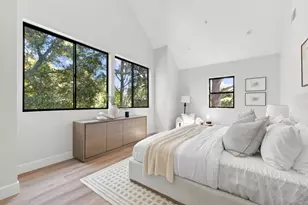 563 Encina Ave, Menlo Park, CA 94025 - Photo 21