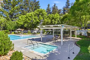 8644 Solera Dr, San Jose, CA 95135 - Photo 43