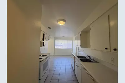 3257 Sacramento Dr, Merced, CA 95348 - Photo 5