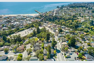 518 Capitola Ave, Capitola, CA 95010 - Photo 37