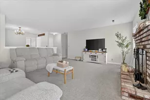 13 Victor Cir, Salinas, CA 93907 - Photo 3