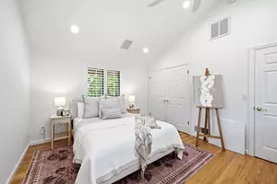1760 Creek Dr, San Jose, CA 95125 - Photo 27