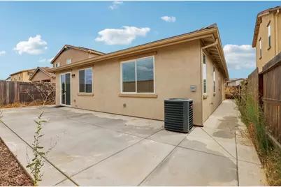 2137 Borealis Cir, Roseville, CA 95747 - Photo 25