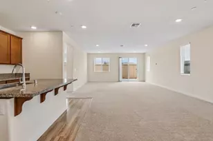 2137 Borealis Cir, Roseville, CA 95747 - Photo 5