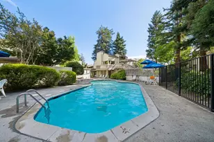 19417 Vineyard Ln, Saratoga, CA 95070 - Photo 35