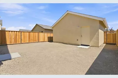 748 S Aurora Way, King City, CA 93930 - Photo 7