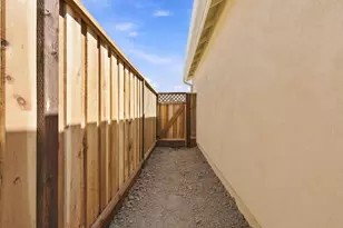 748 S Aurora Way, King City, CA 93930 - Photo 11