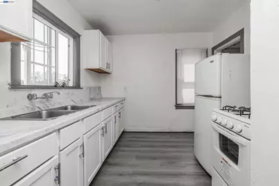 2508 79th Ave, Oakland, CA 94605 - Photo 27