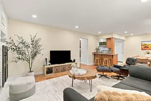 717 Belden Dr, Los Altos, CA 94022 - Photo 17