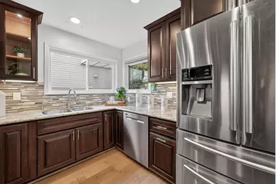 434 Rhone Ct, Mountain View, CA 94043 - Photo 9
