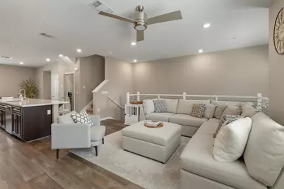 133 Llano De Los Robles Ave 3, San Jose, CA 95136 - Photo 1