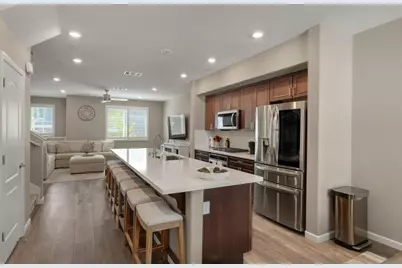 133 Llano De Los Robles Ave 3, San Jose, CA 95136 - Photo 17